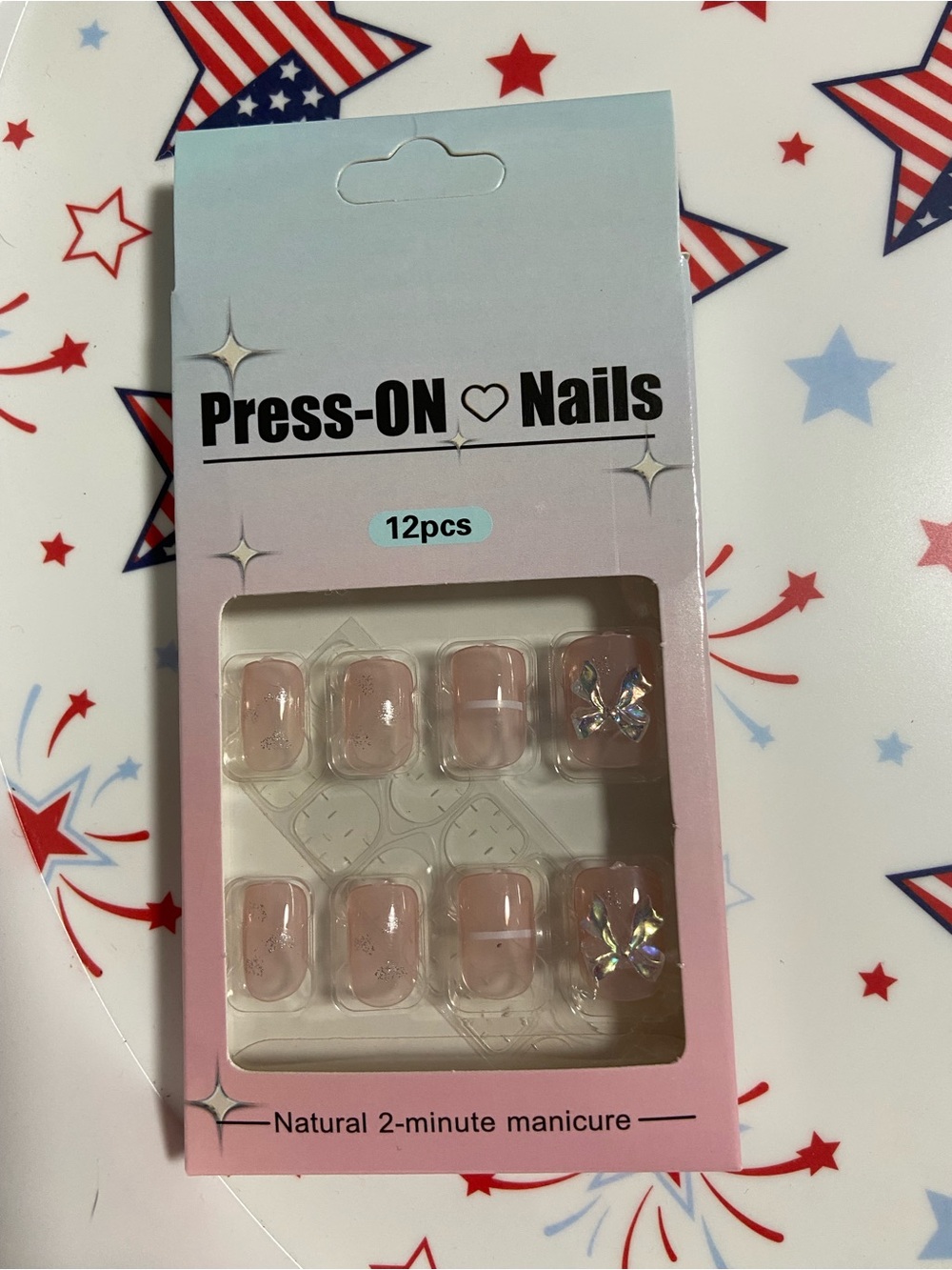 Press-On Nails - Blush Pink with Iridescent Accent (12pcs)